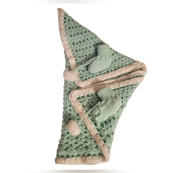 Handmade Mint White Crochet Baby Blanket Booties Set knit Tunisian Vintage Gift - Picture 10 of 17